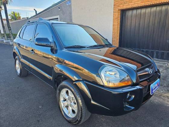 HYUNDAI TUCSON 2.0 MPFI GLS BASE 16V 143CV 2WD FLEX 4P AUTOMÁTICO HYUNDAI TUCSON 2.0 MPFI GLS BASE 16V 143CV 2WD FLEX 4P AUTOMÁTICO